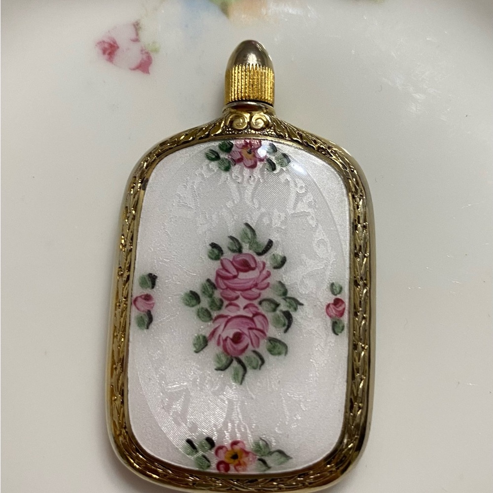 Gorgeous VTG 2 Sided Guilloche Perfume Flask (Final Price)
